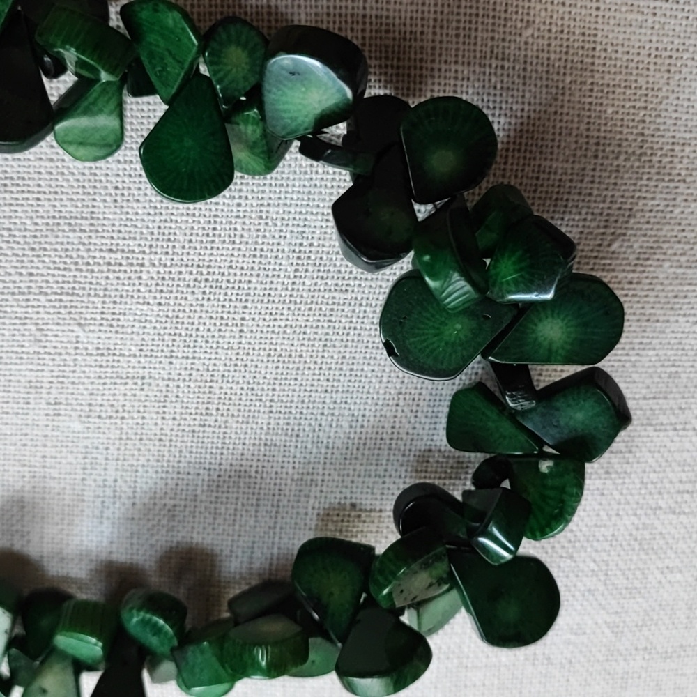 Set of 3 Flat Teardrop Emerald Green Agate? Necklace Earrings Bracelet Parure - Picture 4 of 12